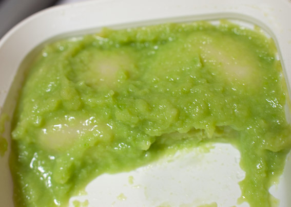 http://norakuri.jp/eat/locofoods/img/locofoods/zunda_half-pack.jpg