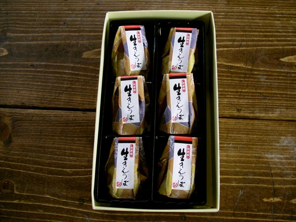 http://norakuri.jp/eat/locofoods/img/okashi/kintsuba01.jpg