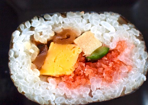 http://norakuri.jp/know/img/clip/ehou/lowson-slice.jpg